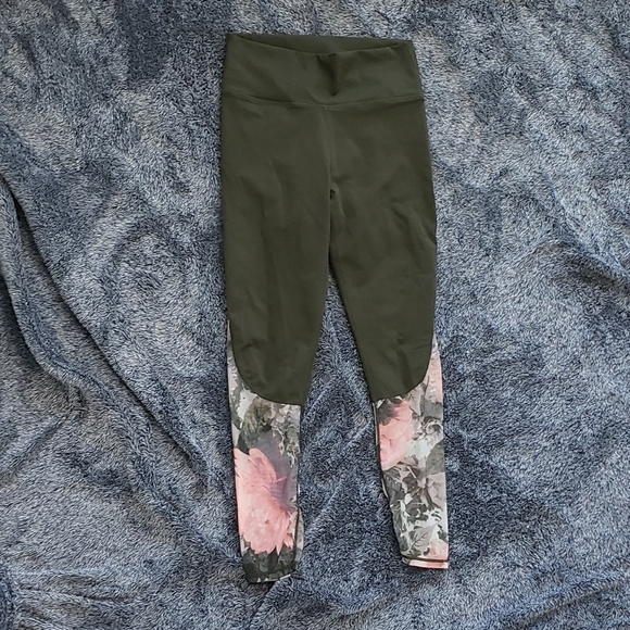 Fabletics Pants - full length yoga pants fabletics
